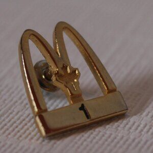 McDonald's Employee Pin Golden Arches 1